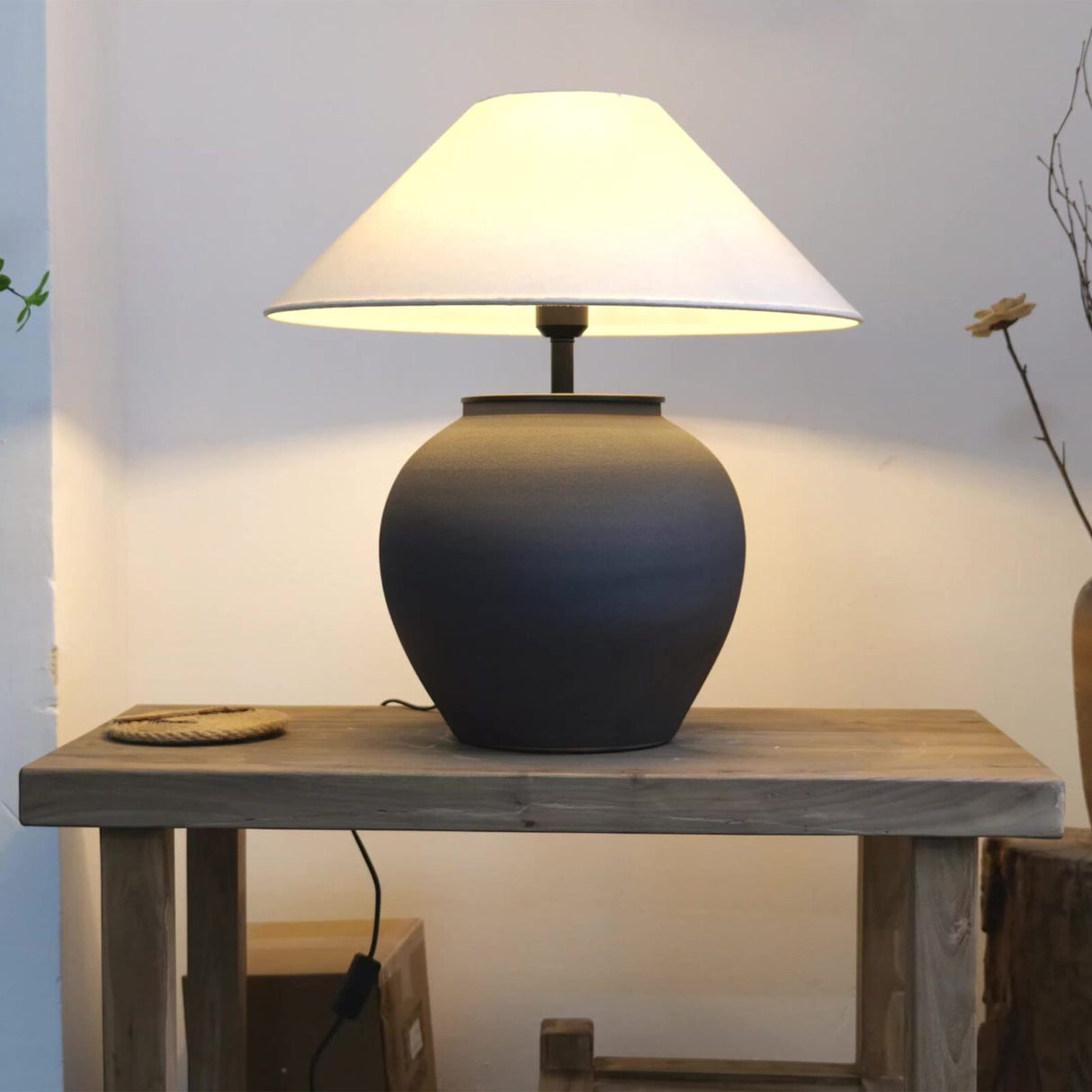 Vintage Ceramic Floor Lamps - Retro LED Lighting for Bedroom and Living Room