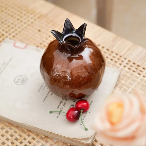 Porcelain Pomegranate Ceramic Table Vase for Flower Arrangement Décor