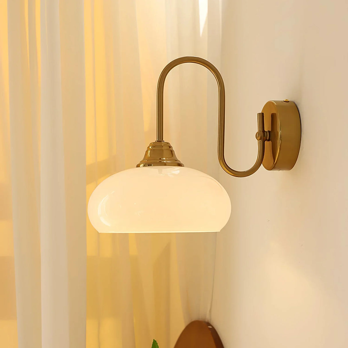 Calypso Bauhaus Curved Glass Wall Lamp Modern Sconce