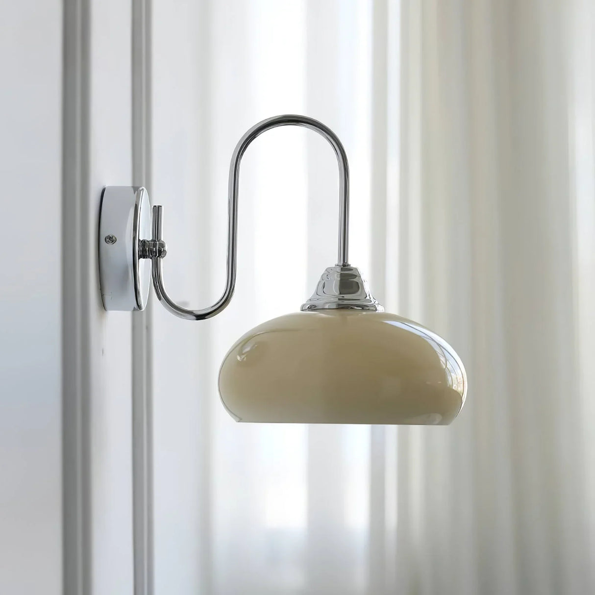 Calypso Bauhaus Curved Glass Wall Lamp Modern Sconce
