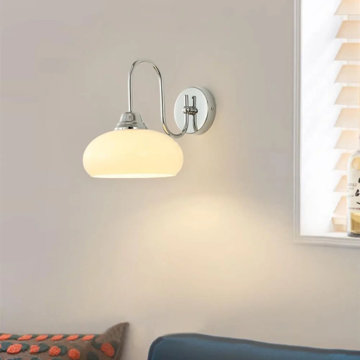 Calypso Bauhaus Curved Glass Wall Lamp Modern Sconce