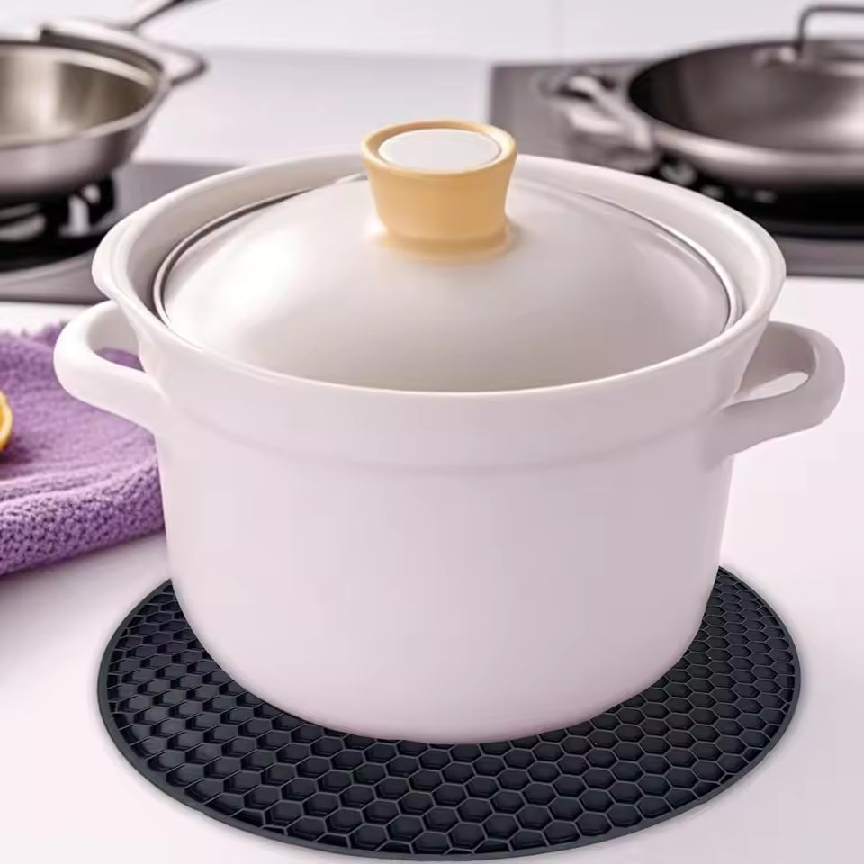 Silicone Thermal Pad - Heat-Resistant Multipurpose Mats for Kitchen and Microwave