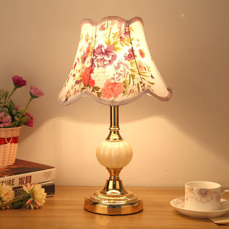 Nordic Vintage Floral Glass Fabric Table Lamp 1-Light