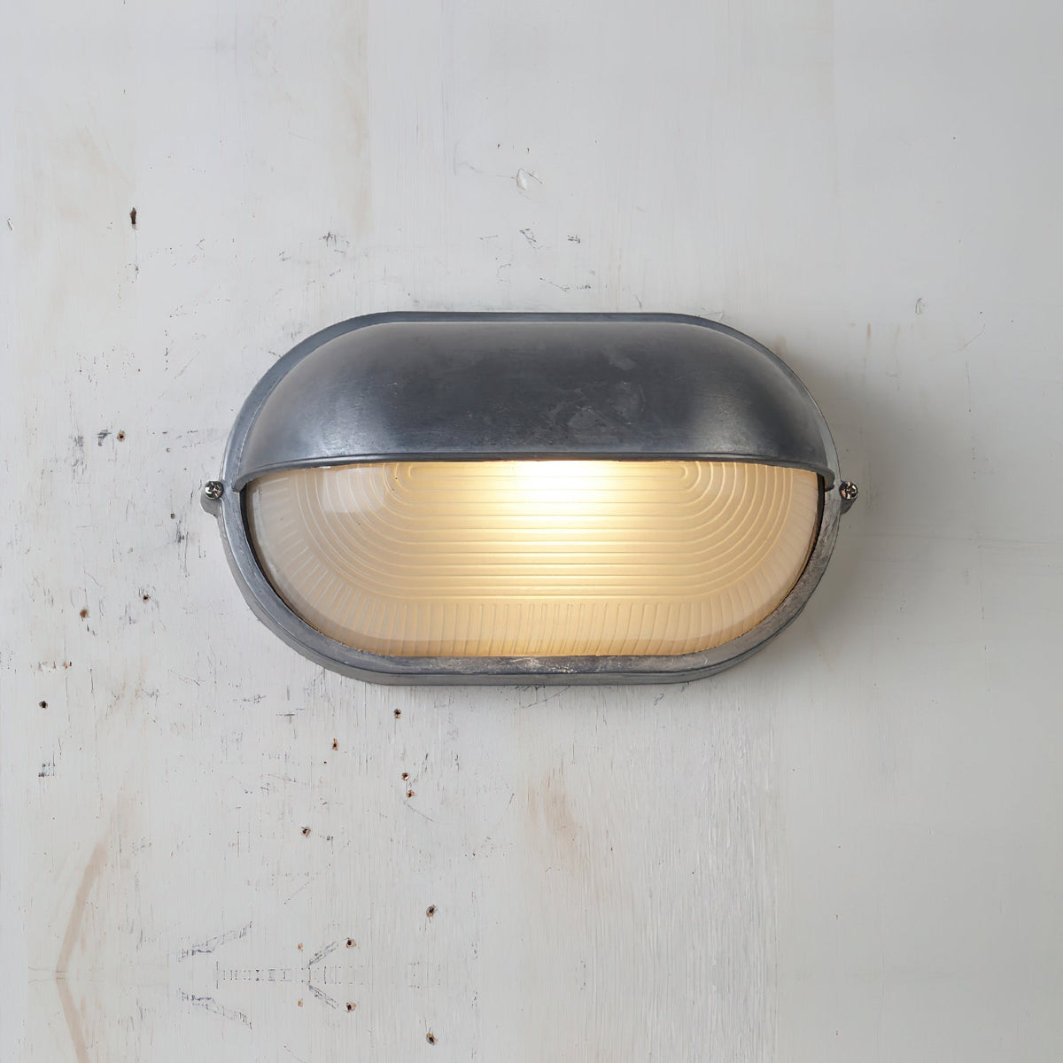 Cast aluminium bulkhead outdoor wall lamp further product image 64