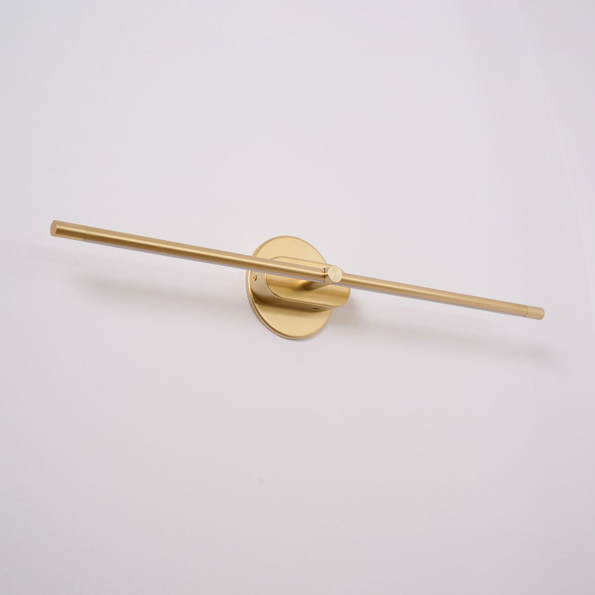 Cordless rechargeable linear LED wall sconce supplementary product view 29