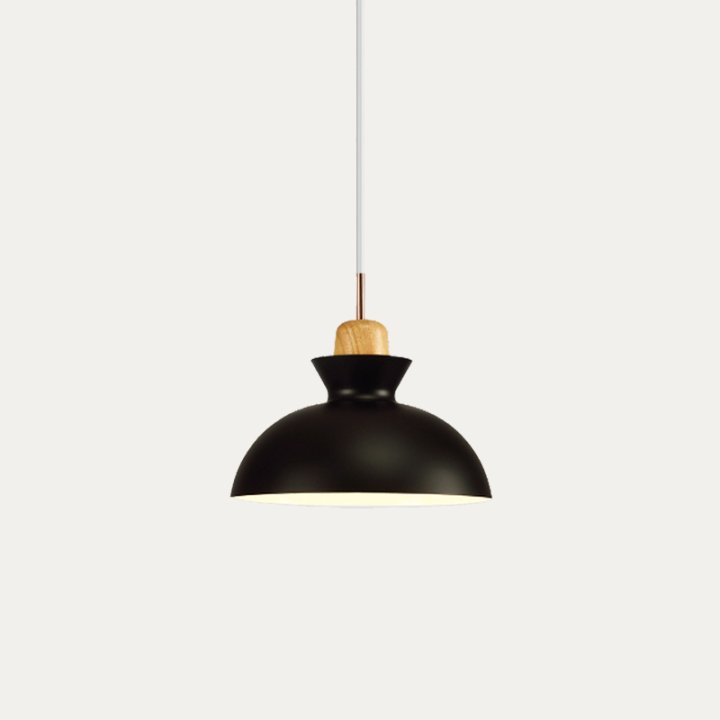 Pendant light shown with E27 bulb fitting and adjustable hanging cord