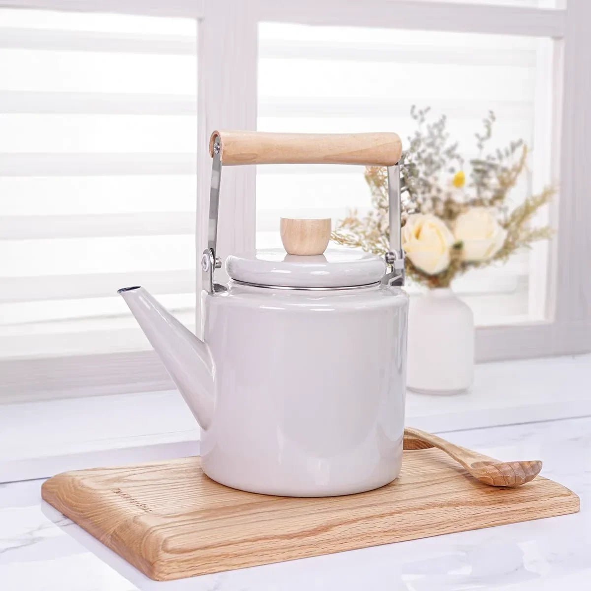 Kettle Induction Stove with Ceramic Body - Perfect for Tea Brewing - Ceramic Kettle - Hurbane Home