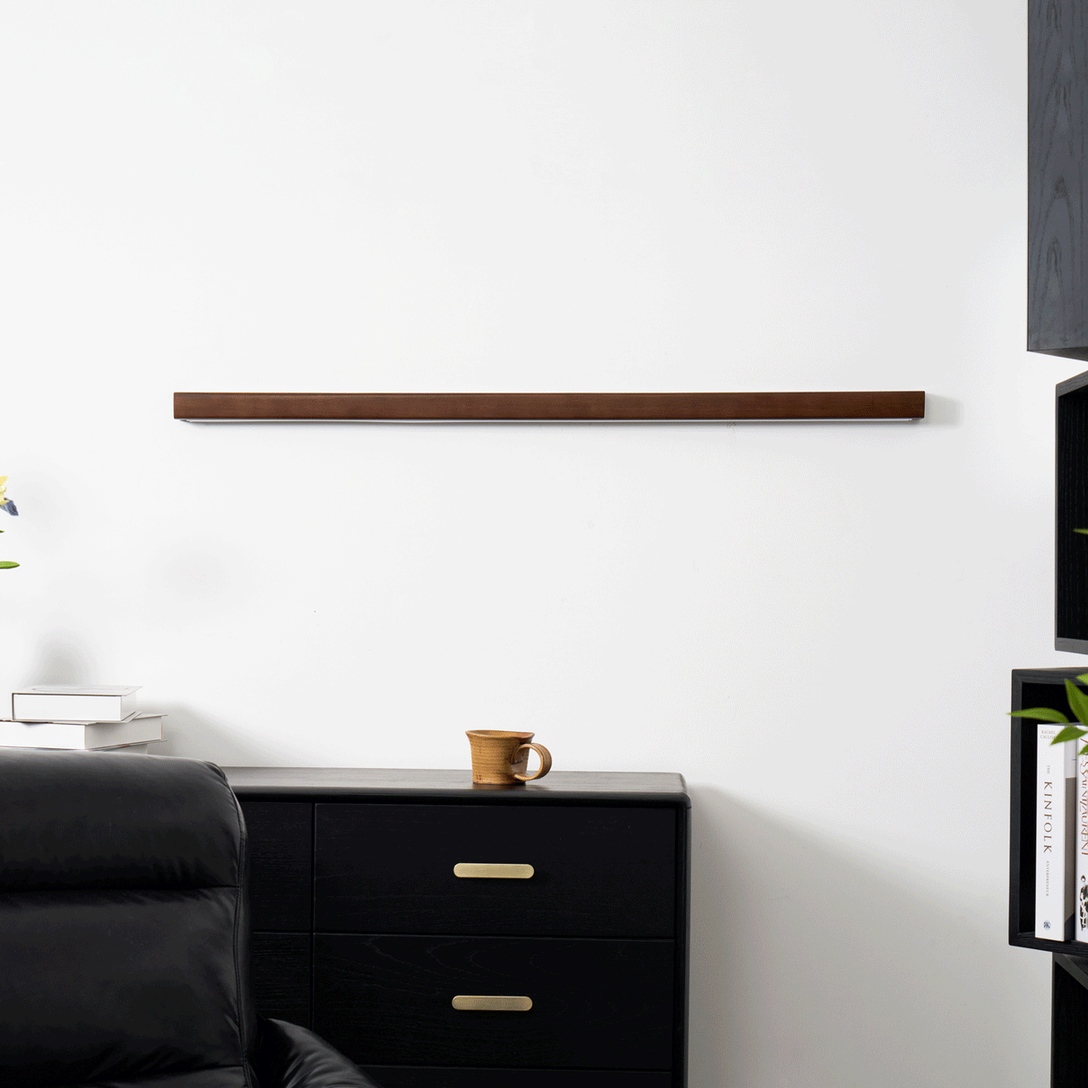 Linear LED wood wall sconce in pine supplementary product view 23
