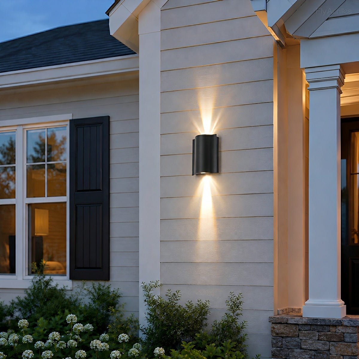 Up and down outdoor wall sconce detail view 4 showing finish and construction