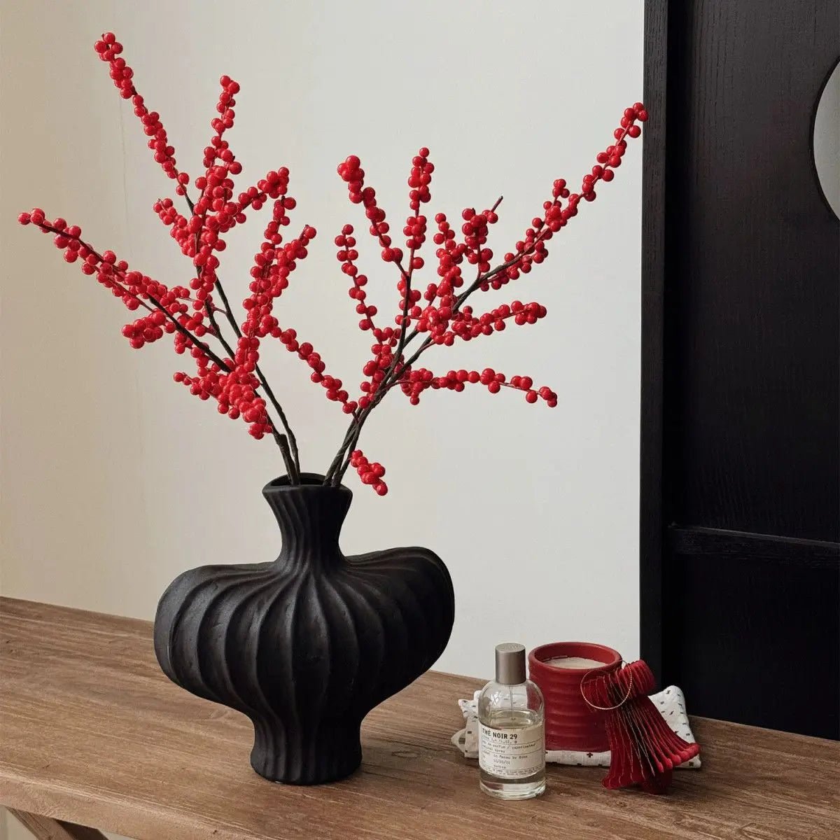 Plastic Vase – Modern Minimalist Water - Holding Tabletop Floral Decor - Hurbane Home