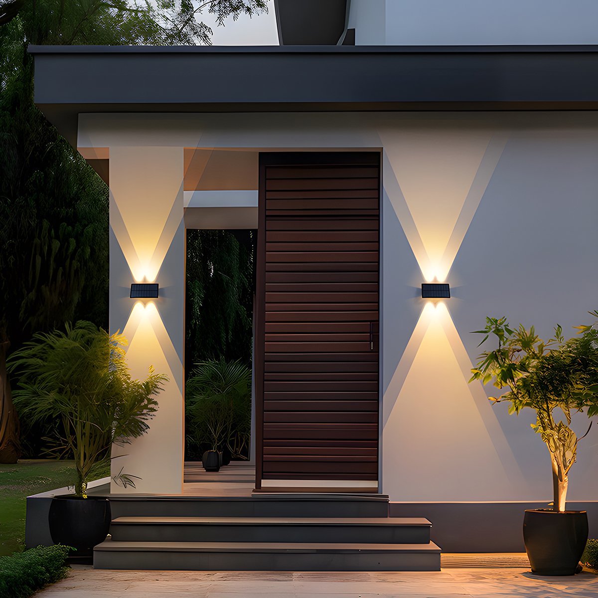 Solar outdoor wall light detail view 3 showing finish and construction