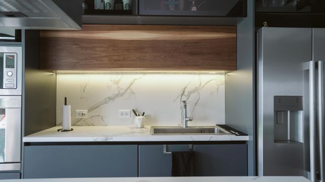 Cabinet Lights
