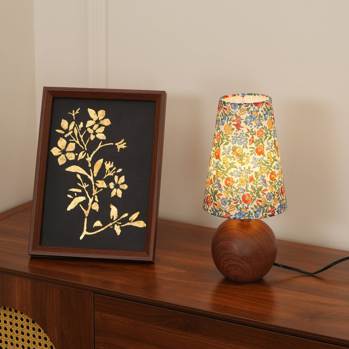 Vintage Anna Floral Table Lamp Wood Fabric 1-Light