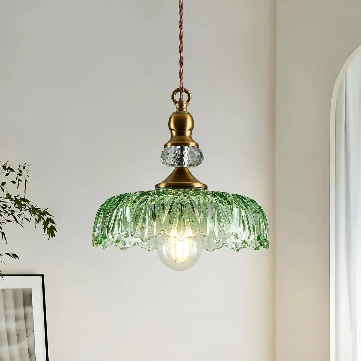 Full view of the retro glass flower pendant light and its fitting