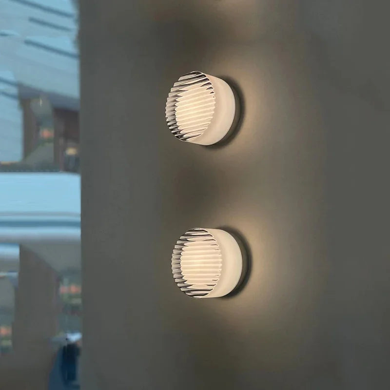 Elenorra Manly Wall Light Acrylic Aluminum Frosted LED 5.3in