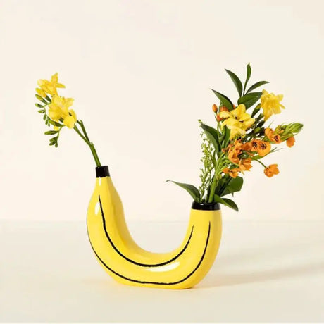 Whimsical Resin Banana Vase Decorative Tabletop Flower Pot Sculpture
