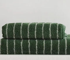 Striped Cotton Bath Towel – Soft & Absorbent Retro Bath Towel.