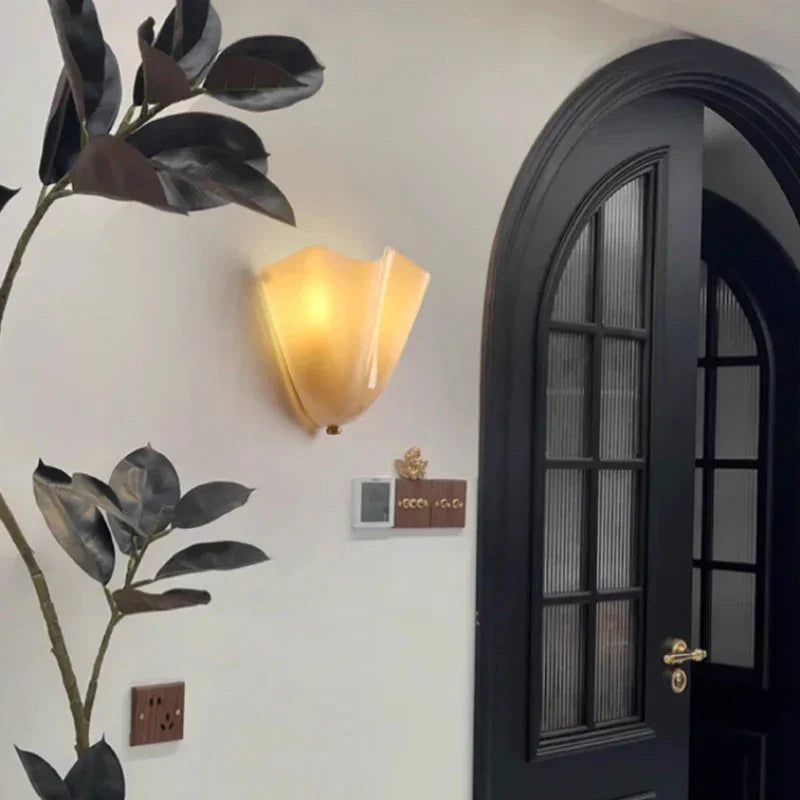 Elenorra Vistia Wall Lamp Frosted, 11 x 7.9 in