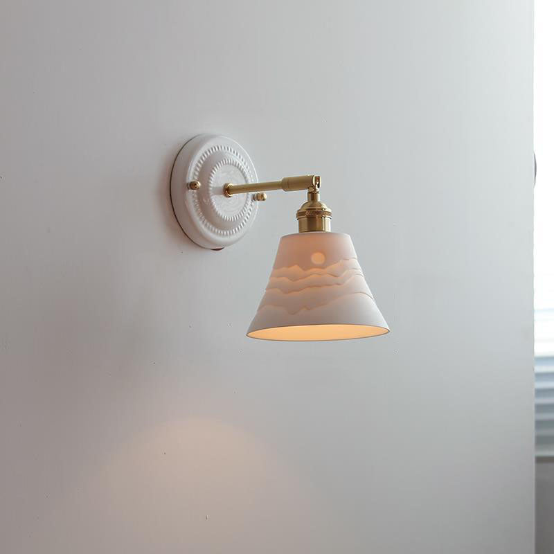 Traditional Vintage Round Wall Sconce Lamp Ceramic Brass 1-Light