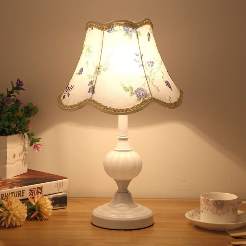 Nordic Vintage Floral Glass Fabric Table Lamp 1-Light