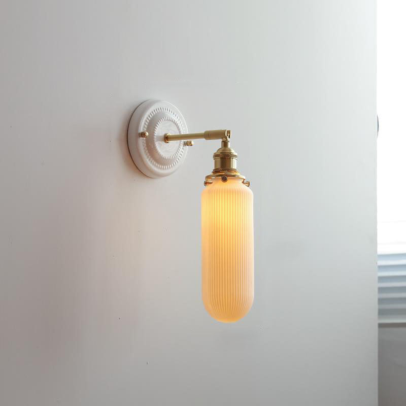 Traditional Vintage Round Wall Sconce Lamp Ceramic Brass 1-Light