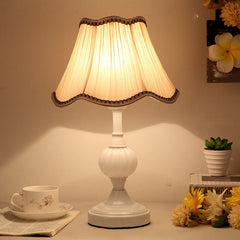 Nordic Vintage Floral Glass Fabric Table Lamp 1-Light