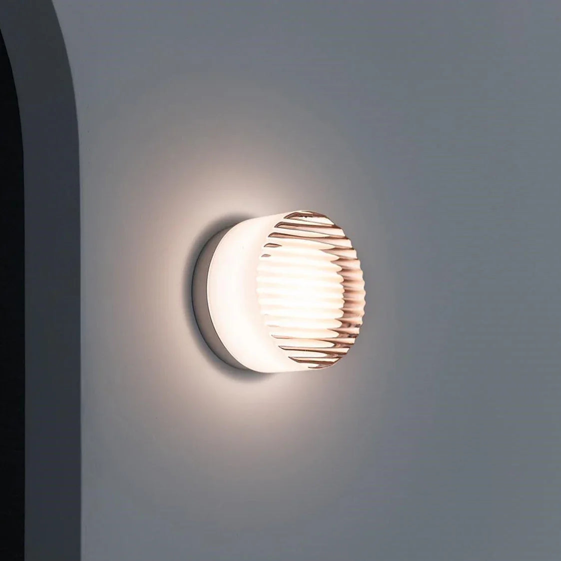 Elenorra Manly Wall Light Acrylic Aluminum Frosted LED 5.3in
