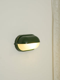 Cast aluminium bulkhead outdoor wall lamp close detail view 44