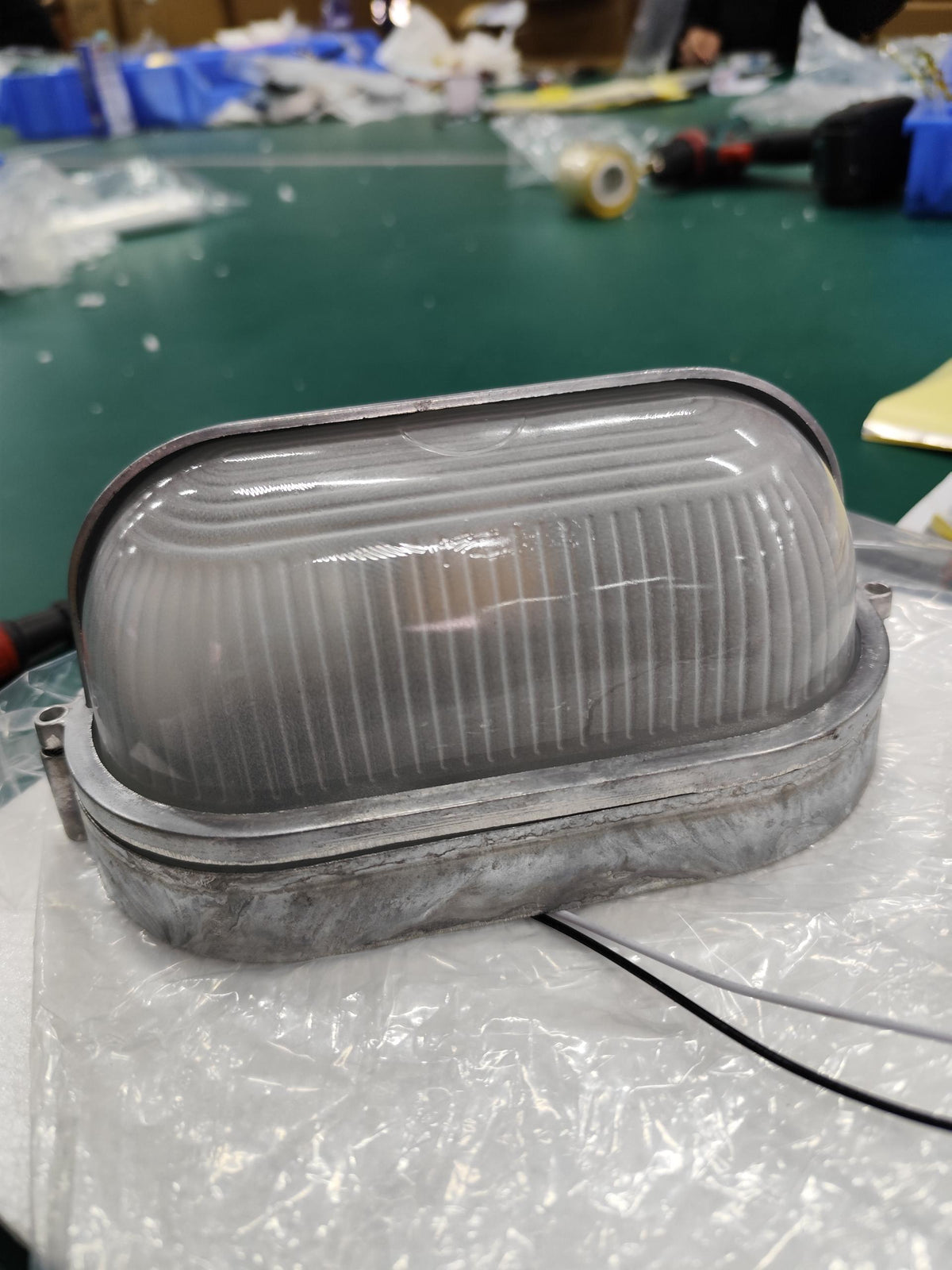Cast aluminium bulkhead outdoor wall lamp further product image 70