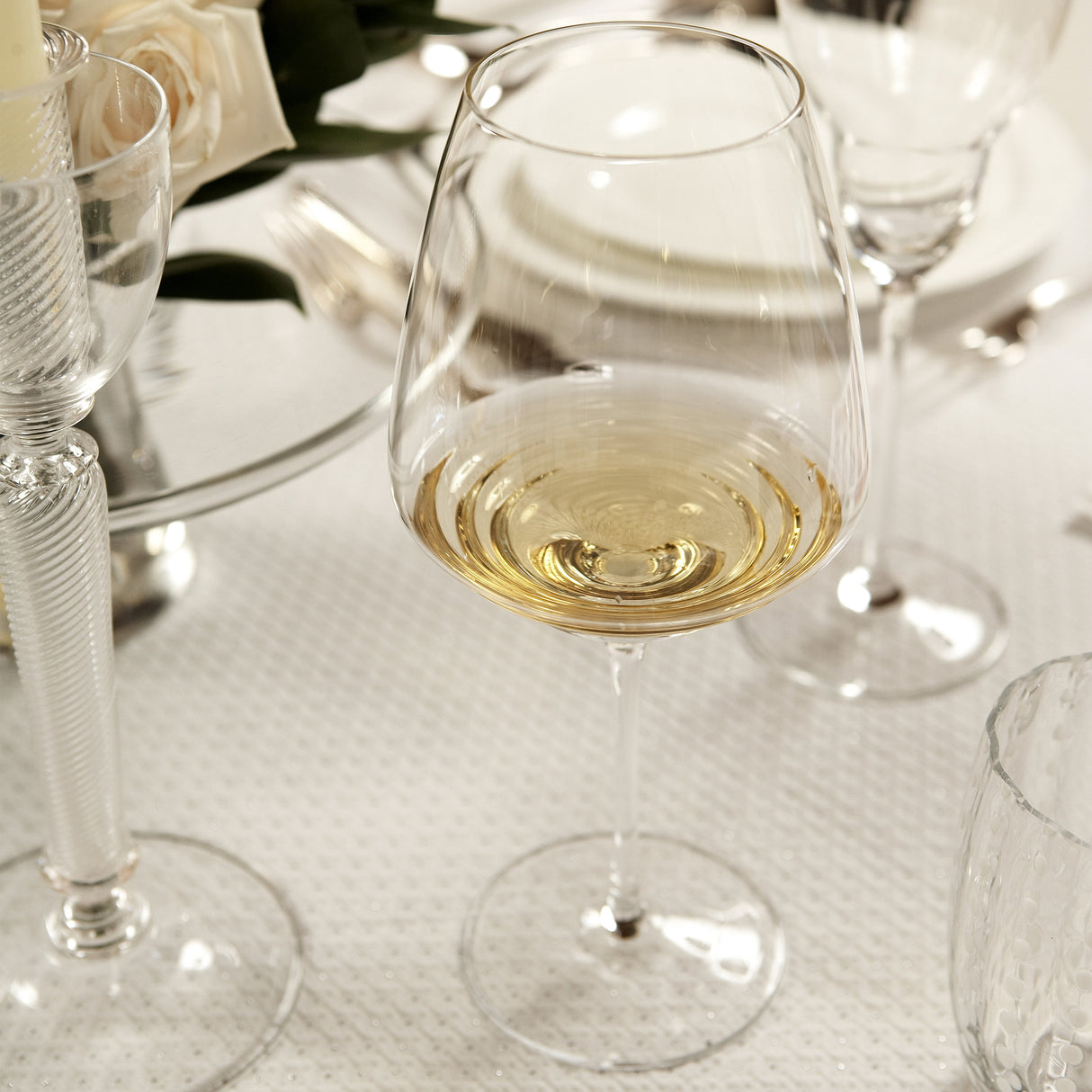 Elegant lead free crystal glass stemmed red wine goblets