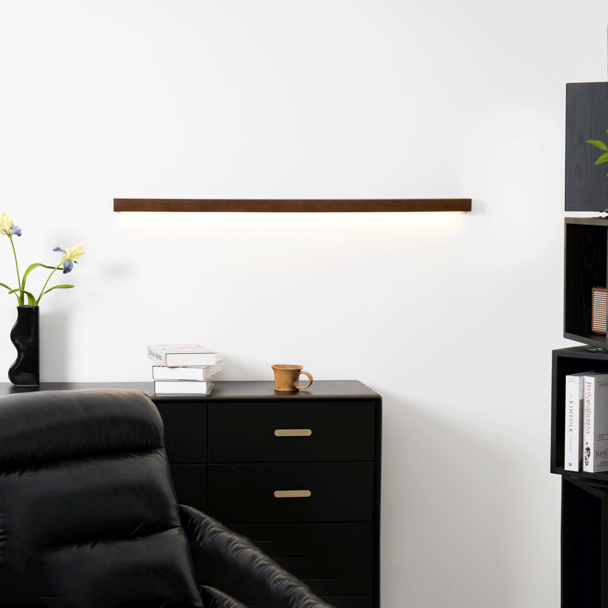Linear LED wood wall sconce in pine supplementary product view 17