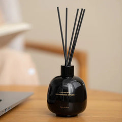 Luxury Reed Diffusers with Rattan Sticks - Elegant Room Aroma Enhancer - oil reed diffuser - Hurbane Home