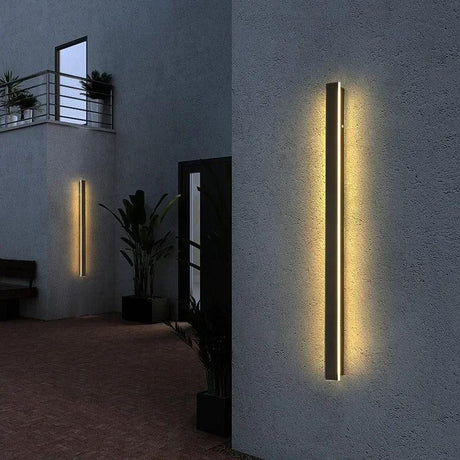 Elenorra Vertica LED Wall Light IP65 Metal Acrylic 11.8–94.5 in