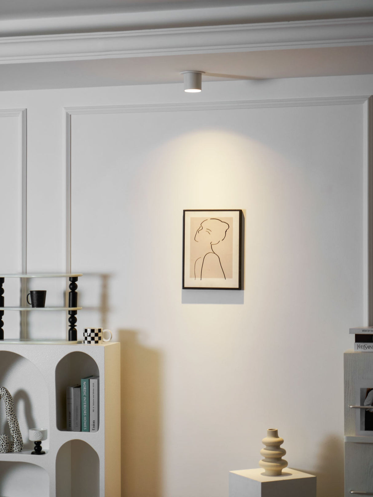 Modern LED spotlight housing, 3.3 inch height, warm white output, view 36