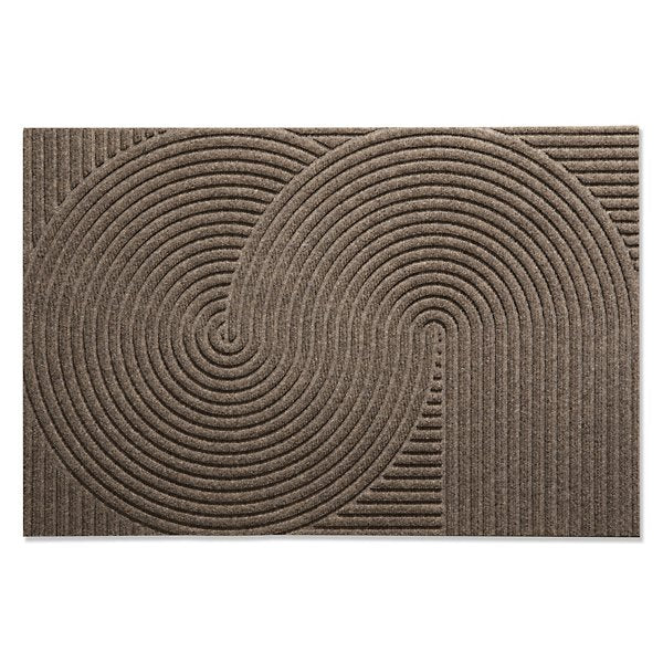 Outdoor welcome door mats with textured rib surface