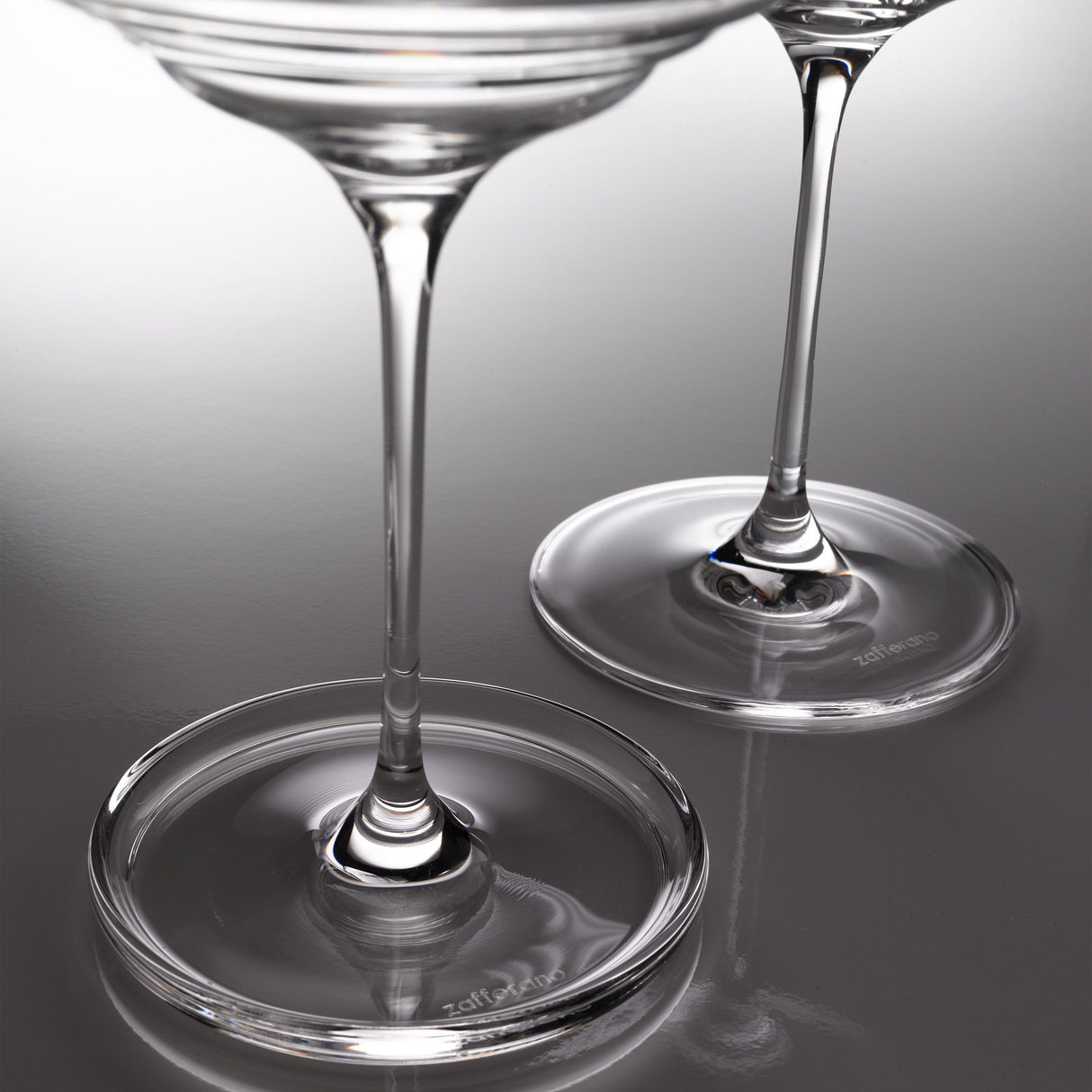 Elegant red wine glass set of 6 with tapered bowl and balanced stem