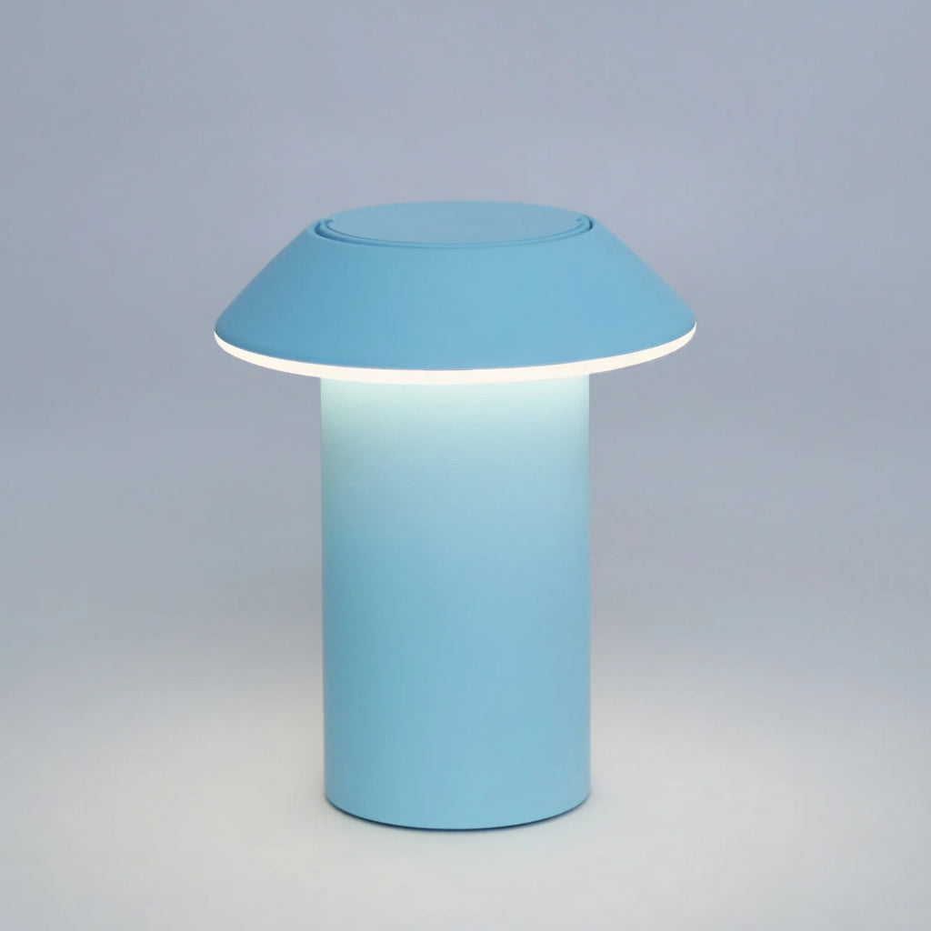 Small cordless table lamp - main view