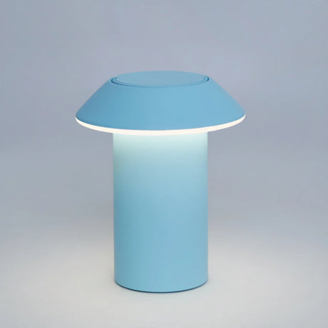 Small cordless table lamp - main view