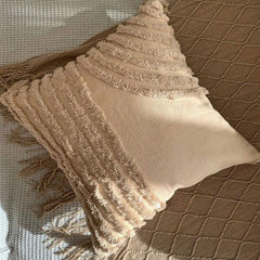 Tassel Pillow Cover - Boho Chic Decoration for Sofa or Bed - Stylish & Cozy - Boho Pillow Cover - Hurbane Home