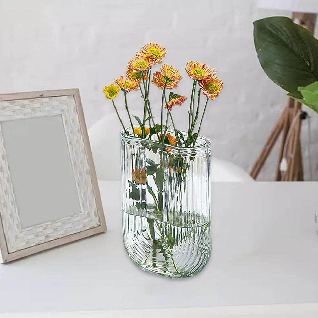 U Shape Vase - Elegant Round Glass Design for Modern Floral Displays - round glass vase - Hurbane Home