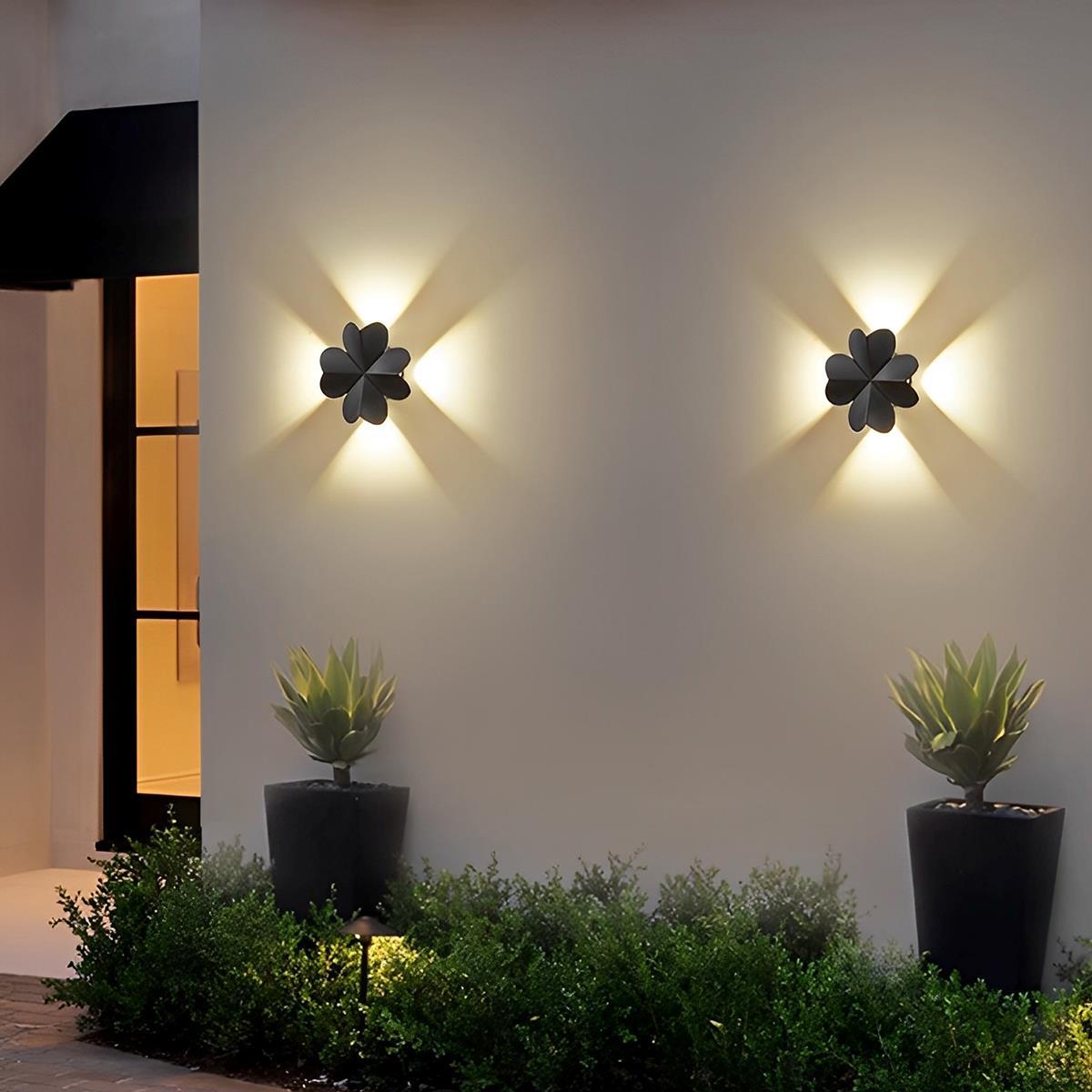 Animal shaped outdoor LED wall light detail view 5 showing finish and construction